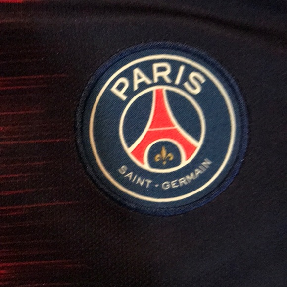 Kylian Mbappe 2019 Paris home jersey - Picture 3 of 7
